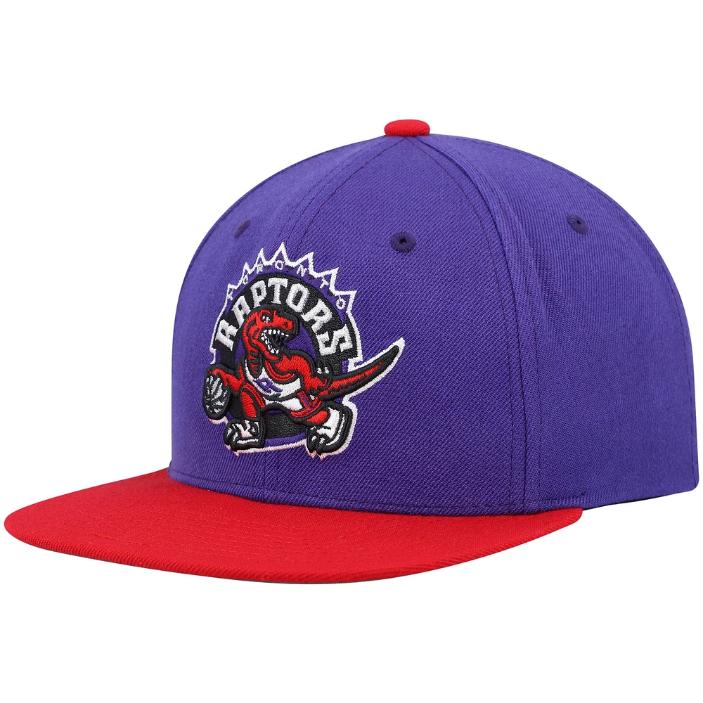 Men's Mitchell & Ness Purple/Red Toronto Raptors Hardwood Classics Team Two-Tone 2.0 Snapback Hat