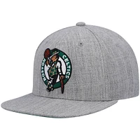 Men's Mitchell & Ness Heathered Gray Boston Celtics 2.0 Snapback Hat