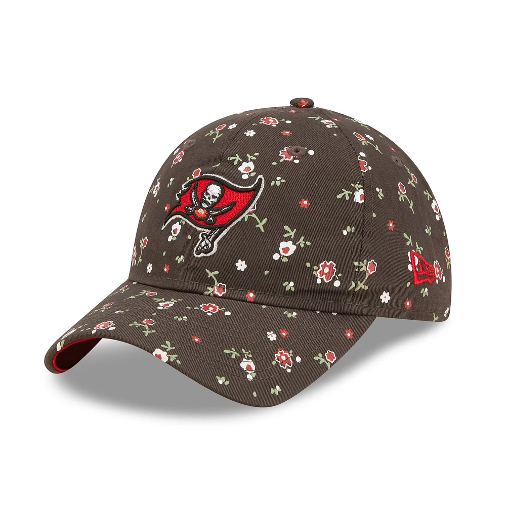 Women's New Era Pewter Tampa Bay Buccaneers Logo Floral 9TWENTY - Adjustable Hat