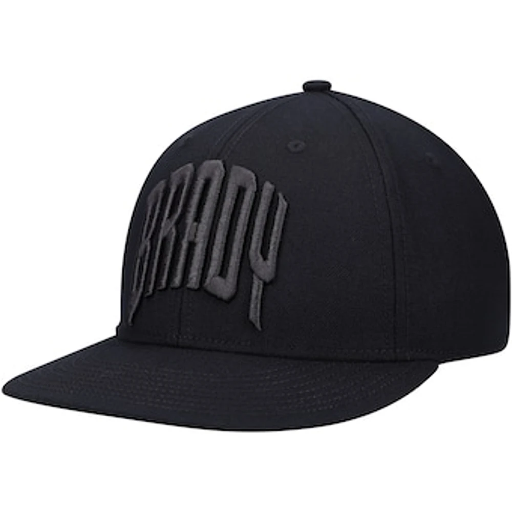 Men's BRADY Black Fitted Hat