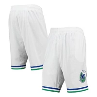 Men's Mitchell & Ness White Dallas Mavericks 1998-99 Hardwood Classics Swingman Shorts