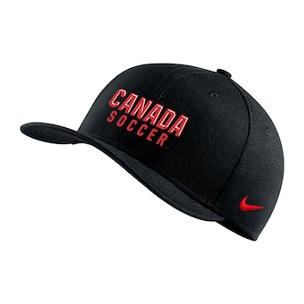 Men's Nike Canada Soccer Team Swoosh Performance