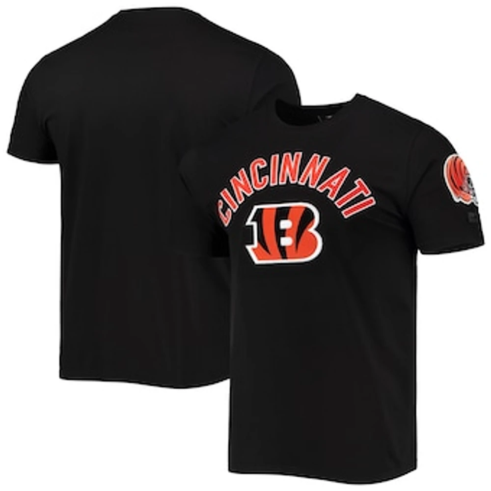 Men's Pro Standard Black Cincinnati Bengals Team Classic Bristle Slim-Fit T-Shirt