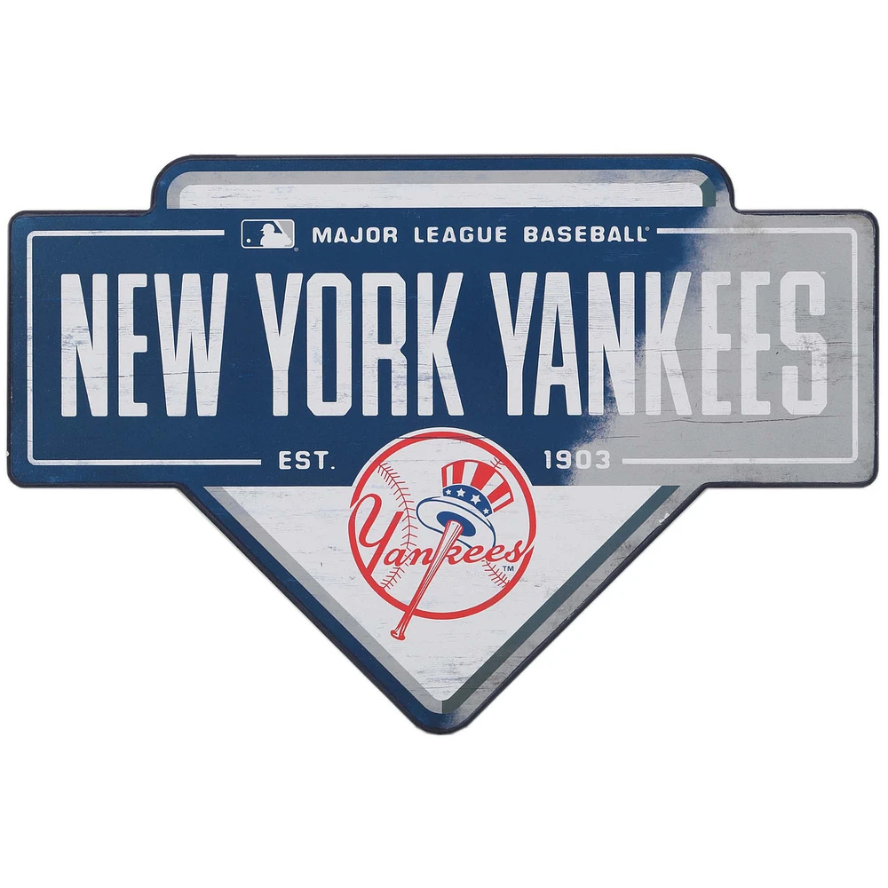 New York Yankees 13.3'' x 20'' Base Wood Sign