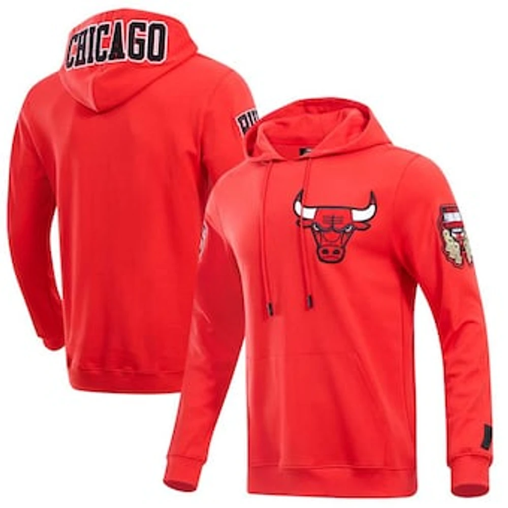 Men's Pro Standard Red Chicago Bulls Classic Chenille - Pullover Hoodie