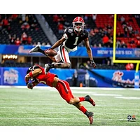 George Pickens Georgia Bulldogs Unsigned Leaping 2021 Bowl Game Photograph