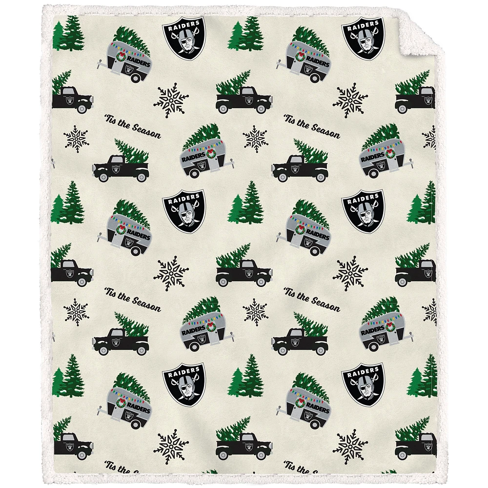 Las Vegas Raiders 50'' x 60'' Holiday Pickup Truck Sherpa Flannel Fleece Blanket