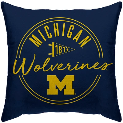 Michigan Wolverines 18'' x 18'' Script Circle Duck Cloth Décor Pillow Cover