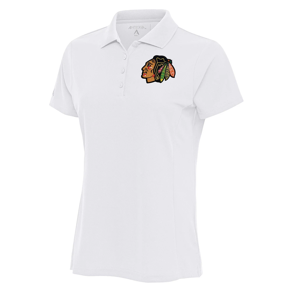 Women's Antigua White Chicago Blackhawks Team Logo Legacy Pique Polo