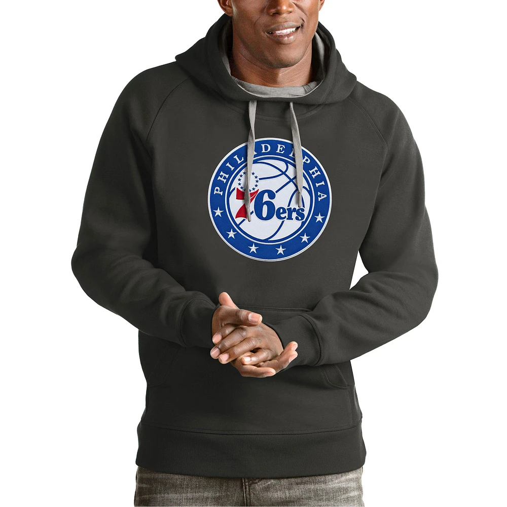 Men's Antigua Charcoal Philadelphia 76ers Team Logo Victory Pullover Hoodie