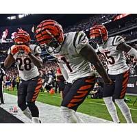 Ja'Marr Chase Joe Mixon & Tee Higgins Cincinnati Bengals Unsigned Celebrating with a Group Griddy Photograph