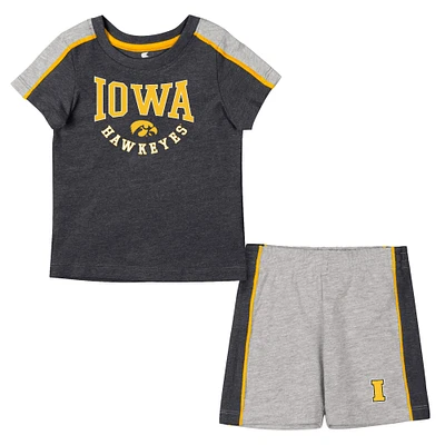 Infant Colosseum Black/Heather Gray Iowa Hawkeyes Norman T-Shirt & Shorts Set