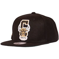 Men's Mitchell & Ness Chicago Bulls Black & Gold Graduation Snapback - Hat