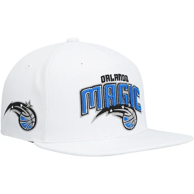 Men's Mitchell & Ness White Orlando Magic Side Core 2.0 Snapback Hat