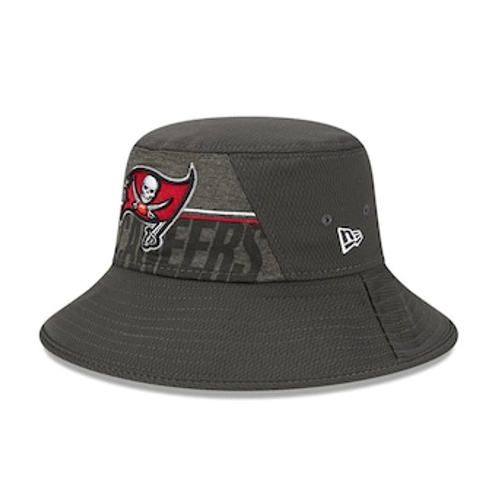 Men's New Era  Scarlet Tampa Bay Buccaneers 2023 NFL Training Camp Stretch Bucket Hat