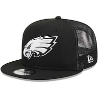 Men's New Era Black Philadelphia Eagles Main Trucker 9FIFTY Snapback Hat