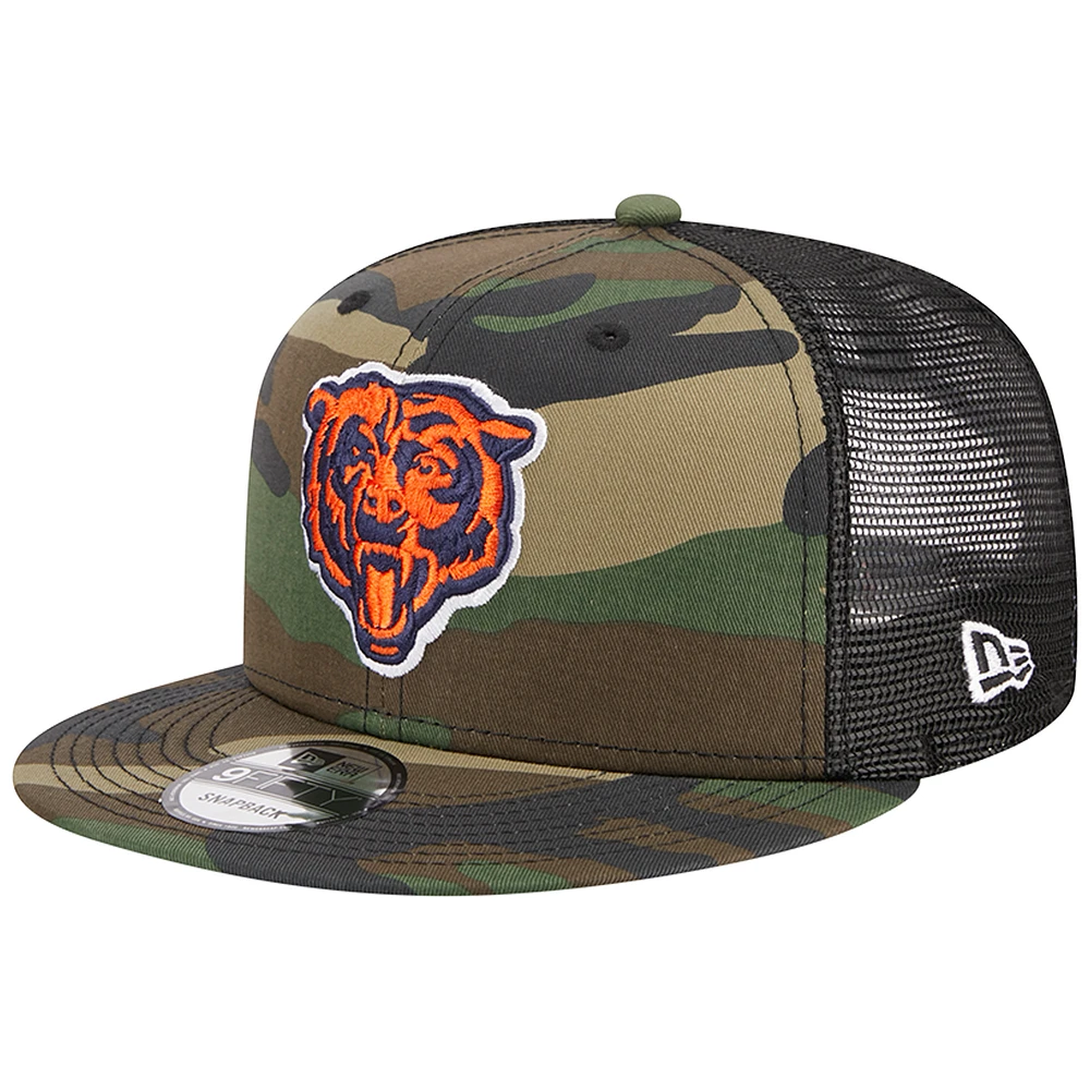 Men's New Era Camo Chicago Bears Alternate Logo Main Trucker 9FIFTY Snapback Hat