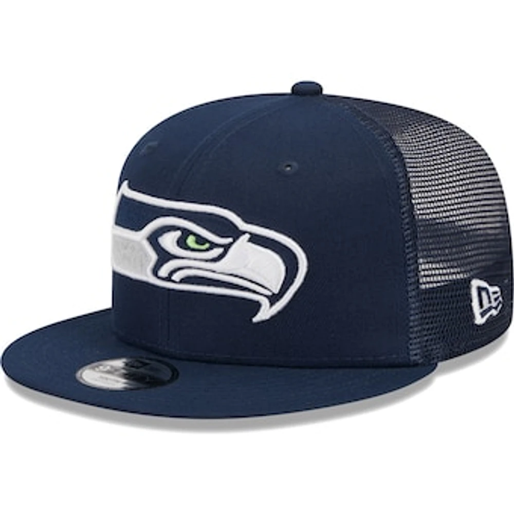 Youth New Era College Navy Seattle Seahawks  Main Trucker 9FIFTY Snapback Hat