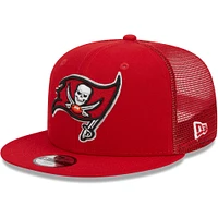 Youth New Era Red Tampa Bay Buccaneers  Main Trucker 9FIFTY Snapback Hat