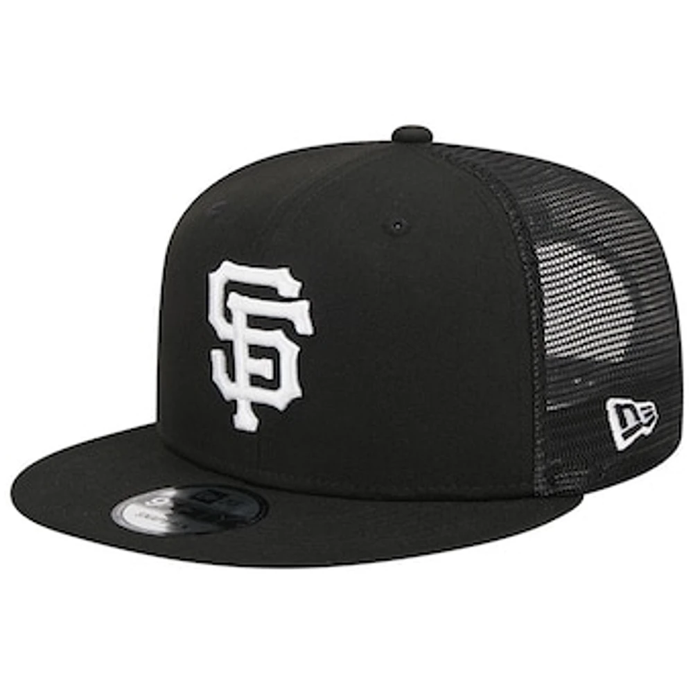 Men's New Era Black San Francisco Giants Trucker 9FIFTY Snapback Hat