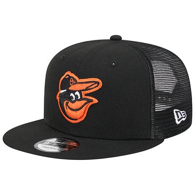 Men's New Era Black Baltimore Orioles Team Color Trucker 9FIFTY Snapback Hat