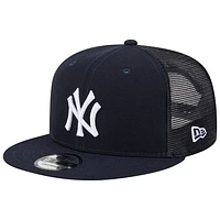 Men's New Era Navy New York Yankees Team Color Trucker 9FIFTY Snapback Hat