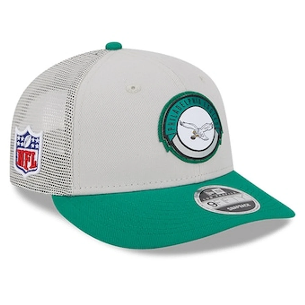 Men's New Era  Cream/Kelly Green Philadelphia Eagles 2023 Sideline Historic Low Profile 9FIFTY Snapback Hat