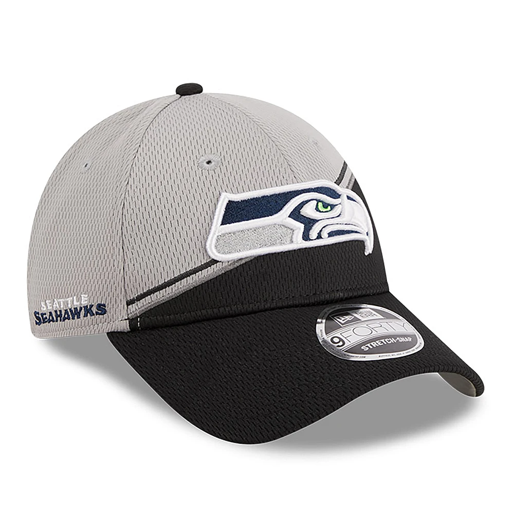 Men's New Era  Gray/Black Seattle Seahawks 2023 Sideline 9FORTY Adjustable Hat