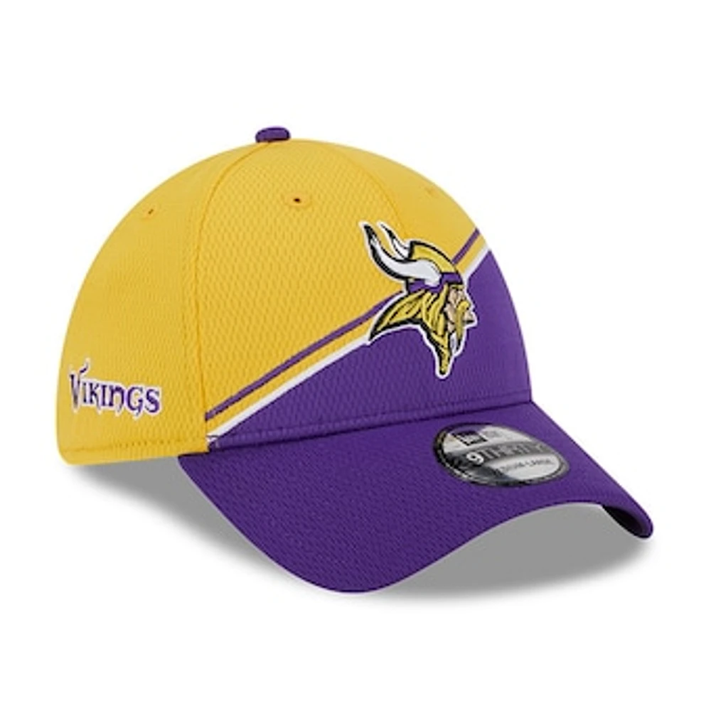 Men's New Era  Gold/Purple Minnesota Vikings 2023 Sideline 39THIRTY Flex Hat