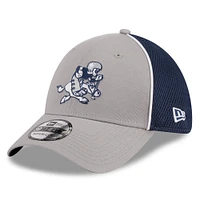 Men's New Era Silver/Navy Dallas Cowboys Pipe Retro Joe 39THIRTY Flex Hat