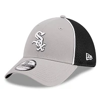 Men's New Era Gray Chicago White Sox Pipe 39THIRTY Flex Hat