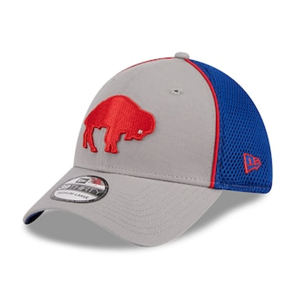 Men's New Era Gray Buffalo Bills Throwback Pipe 39THIRTY Flex Hat