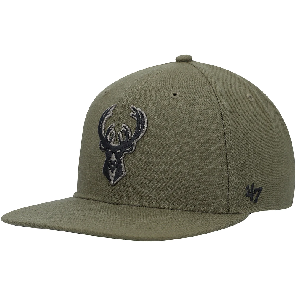 Men's '47 Olive Milwaukee Bucks Ballpark Camo Captain Snapback Hat