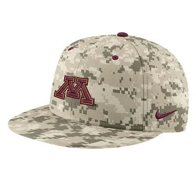 Men's Nike Camo Minnesota Golden Gophers Aero True Baseball Performance Fitted Hat