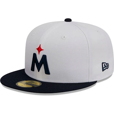 Men's New Era White/Navy Minnesota Twins Optic 59FIFTY Fitted Hat