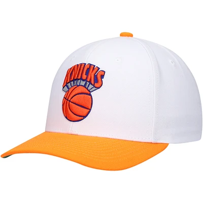 Men's Mitchell & Ness White/Orange New York Knicks Hardwood Classics Core 2-Tone 2.0 Pro Snapback Hat