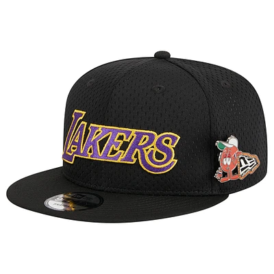 Men's New Era Black Los Angeles Lakers Post-Up Pin Mesh 9FIFTY Snapback Hat