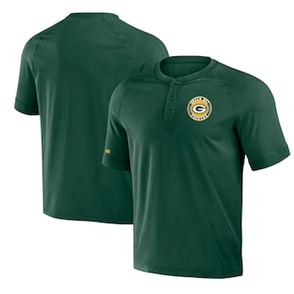 Men's NFL x Darius Rucker Collection by Fanatics Green Bay Packers Washed Raglan Henley T-Shirt