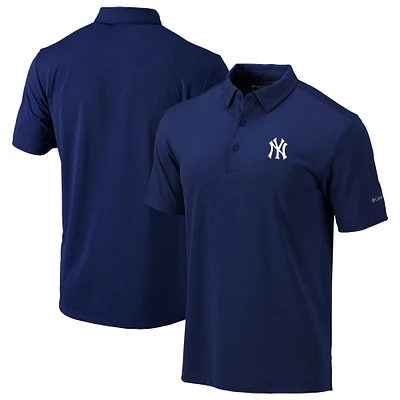 Men's Columbia Navy New York Yankees Omni-Wick Drive Polo