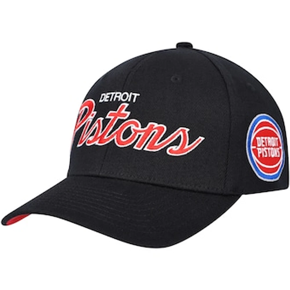 Men's Mitchell & Ness Black Detroit Pistons MVP Team Script 2.0 Stretch Snapback Hat