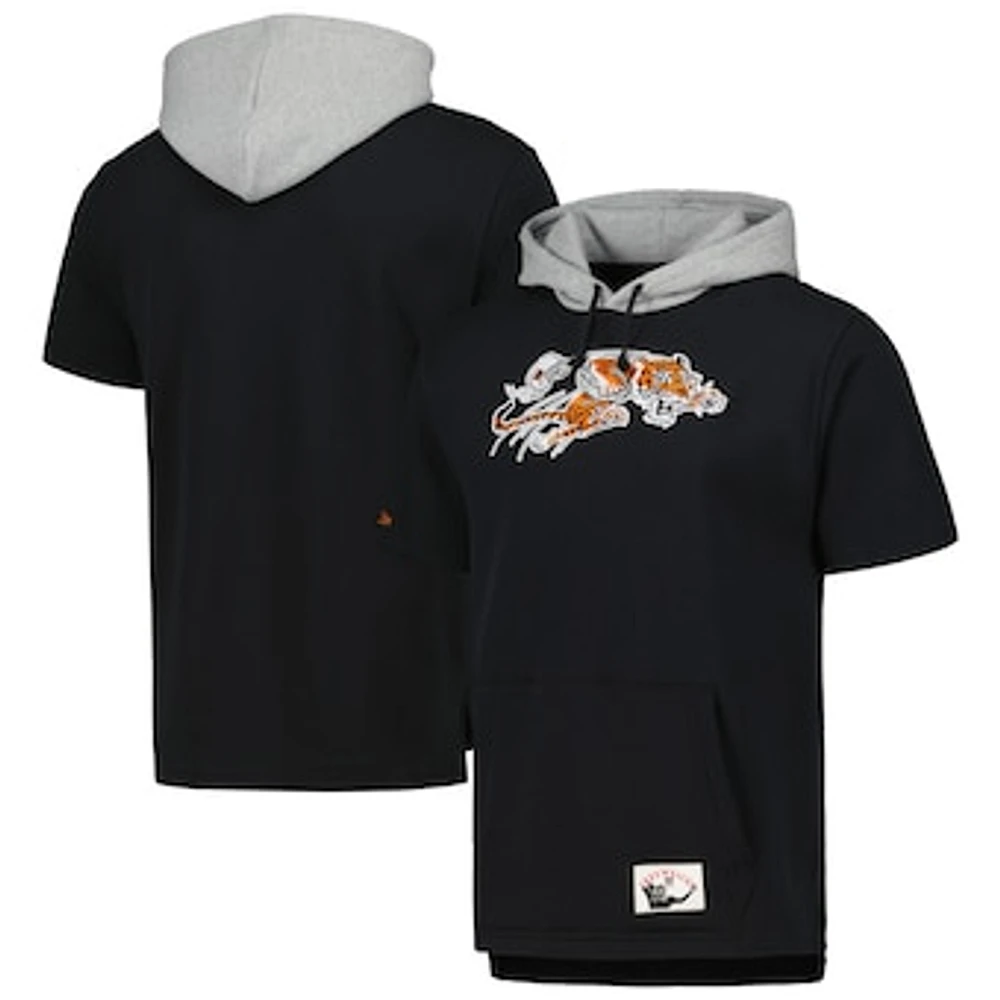 Men's Mitchell & Ness Black Cincinnati Bengals Postgame Short Sleeve Hoodie