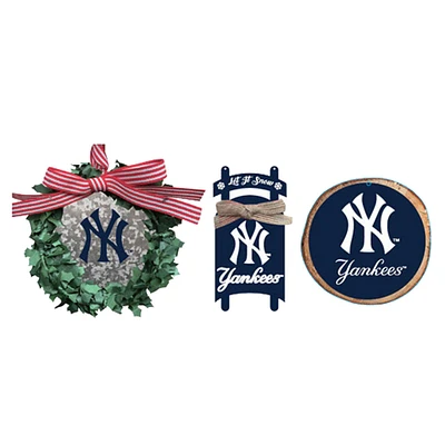 The Memory Company New York Yankees Three-Pack Wreath, Sled & Circle Ornament Set