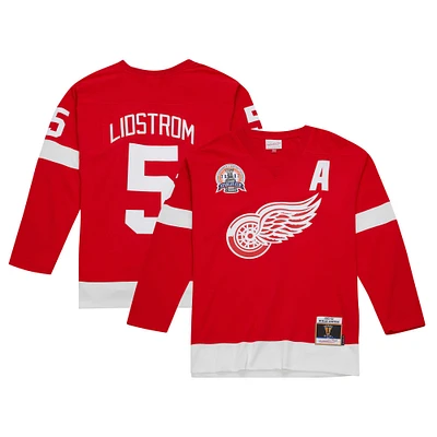 Men's Mitchell & Ness Nicklas Lidstrom Red Detroit Red Wings Alternate Captain Patch 2001/02 Blue Line Player Jersey