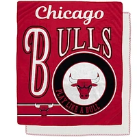 Chicago Bulls 50" x 60" Retro Emblem Flannel Fleece Sherpa Blanket