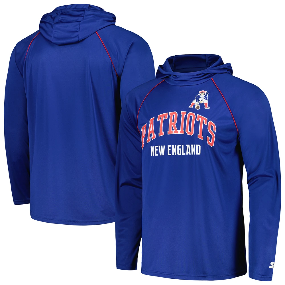 Men's Starter Royal New England Patriots Gridiron Classics Throwback Raglan Long Sleeve Hooded T-Shirt