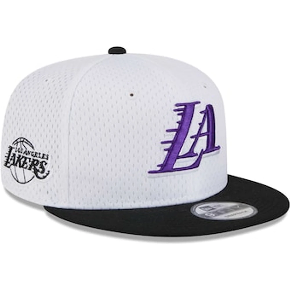 Men's New Era White/Black Los Angeles Lakers Mesh 9FIFTY Snapback Hat