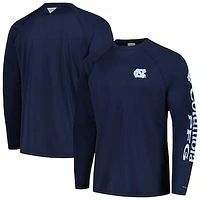 Men's Columbia Navy North Carolina Tar Heels Terminal Tackle Omni-Shade Raglan Long Sleeve T-Shirt