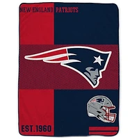 Pegasus  New England Patriots 60" x 80" Sherpa Throw Blanket