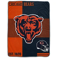 Pegasus  Chicago Bears 60" x 80" Sherpa Throw Blanket