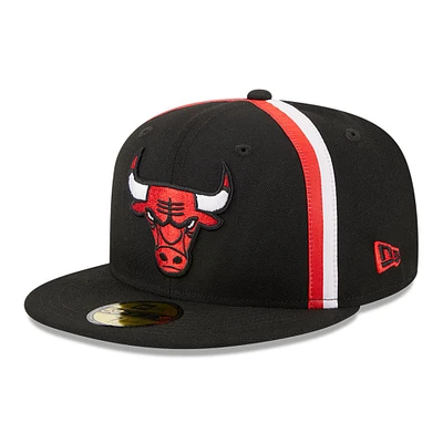 Men's New Era Black Chicago Bulls Taping 59FIFTY Fitted Hat